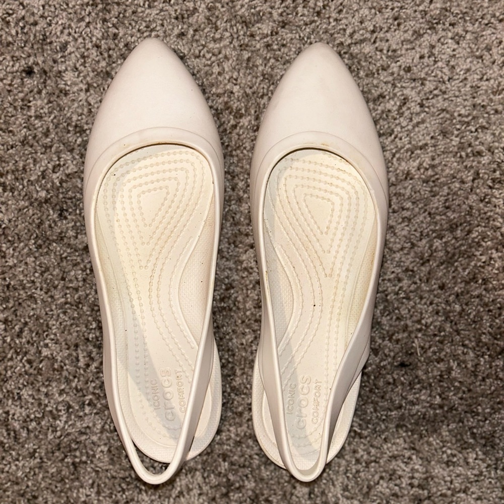Crocs flats